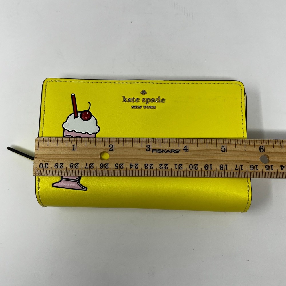 Kate Spade Archie Comics New York Yellow Milkshake Bifold Wallet Zip Around - Picture 7 of 8